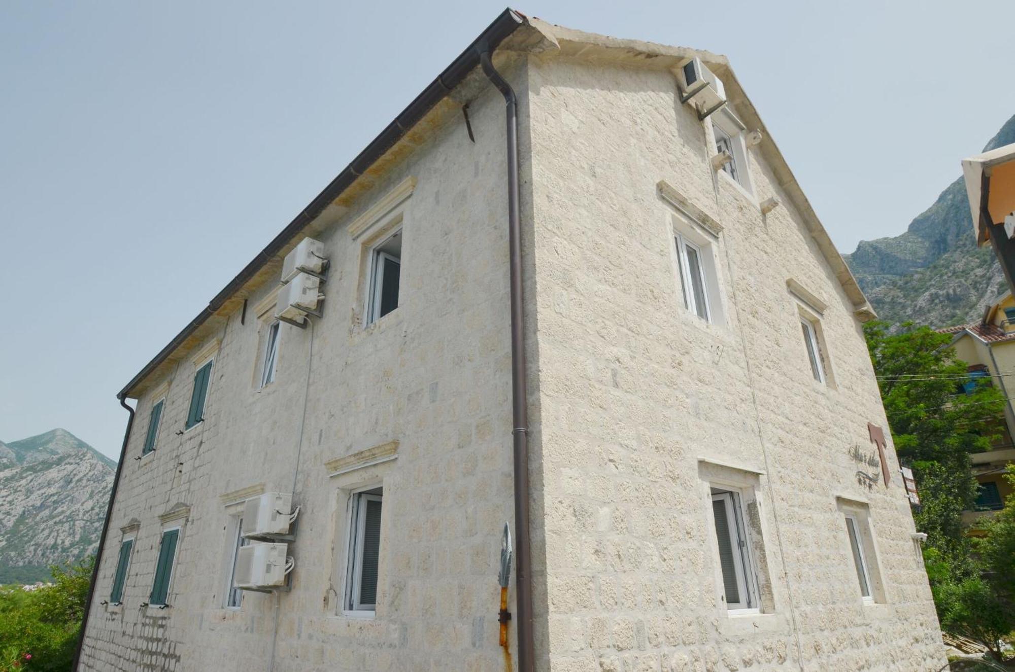 Apartments Mir I Dobro Kotor Buitenkant foto