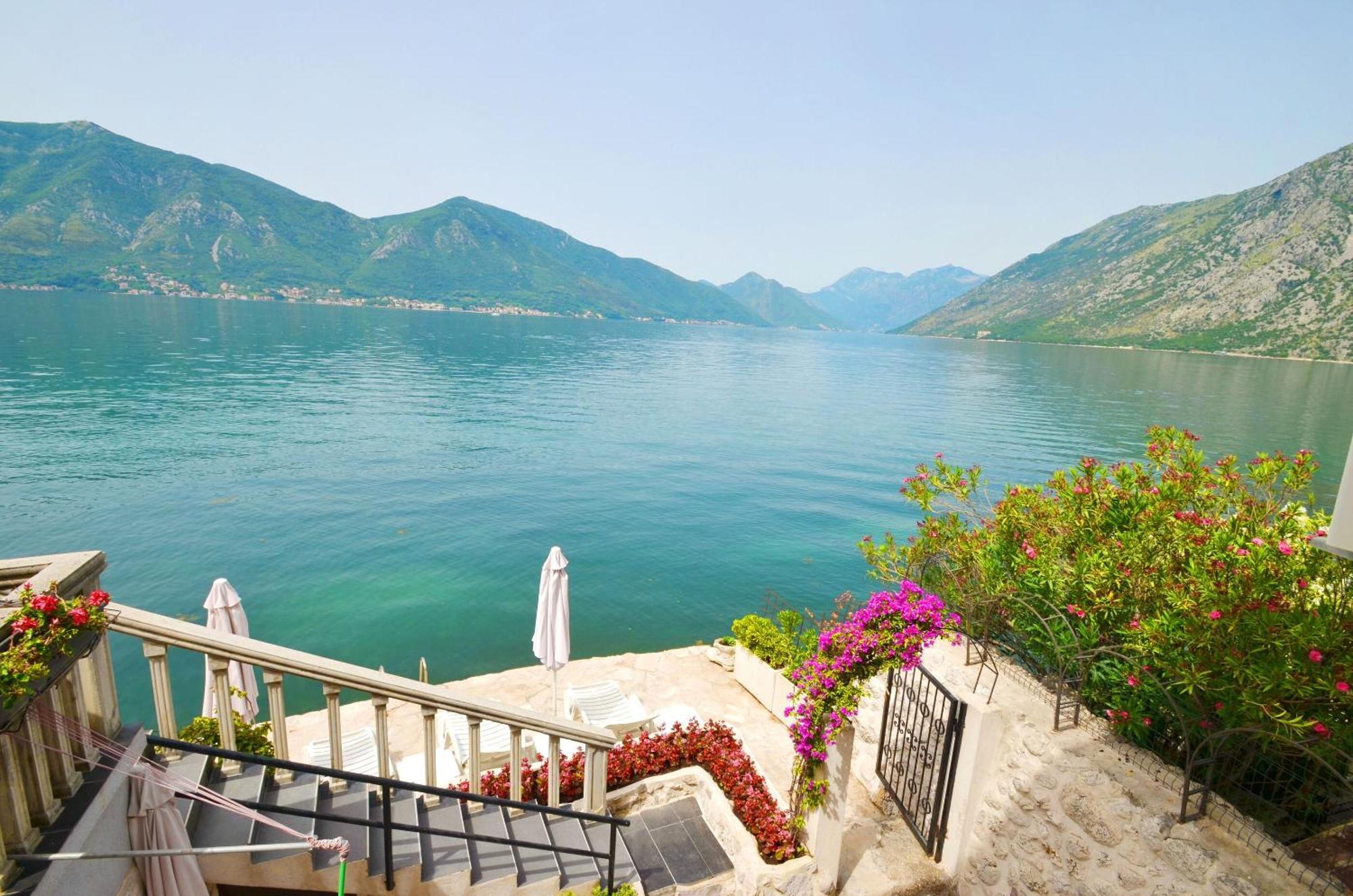 Apartments Mir I Dobro Kotor Buitenkant foto